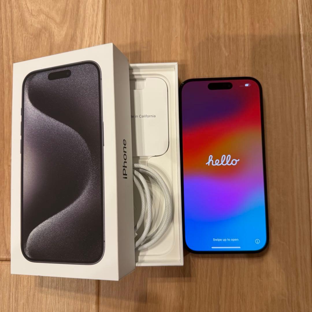【美品】iphone 15pro 256gb ブラックチタニウム　simフリー