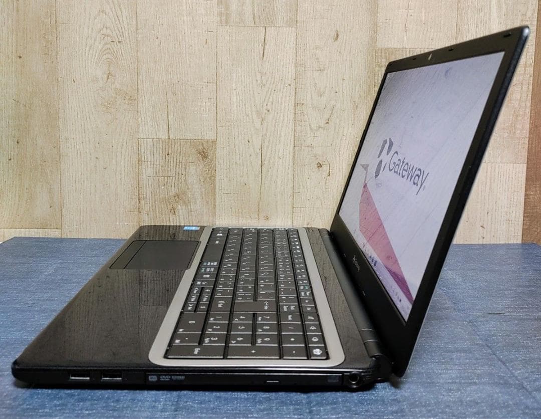 Gateway ノートパソコン Corei7 メモリ16GB SSD512GB