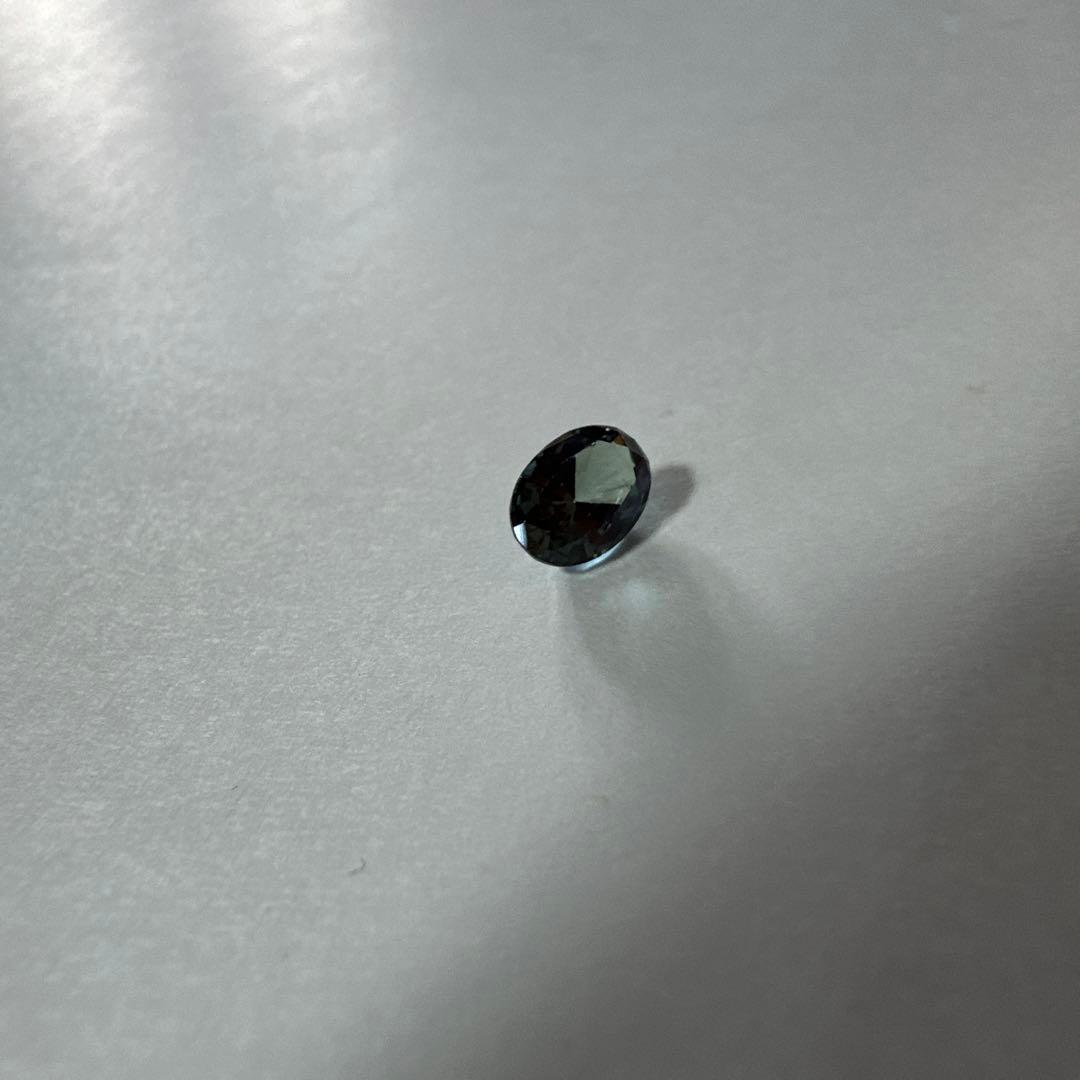 合成アレキサンドライト 再結晶 京セラ クレサンベール 0.985ct