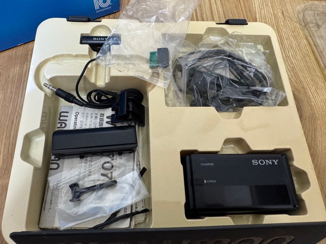 希少！SONY WM-F707 ポータブルカセット　元箱・付属品多数付き