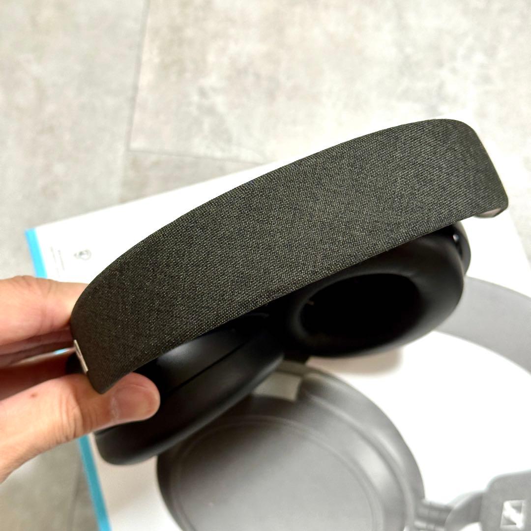 【美品】Sennheiser Momentum 4 ワイヤレスヘッドホン