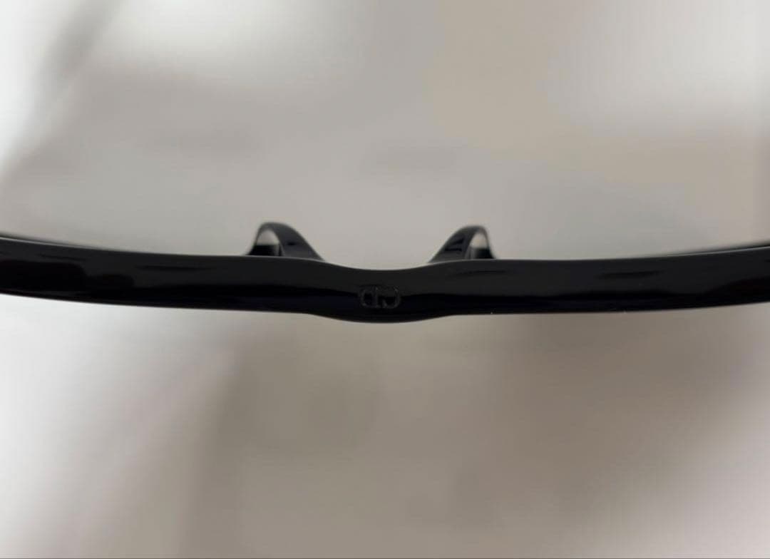 Dior ブラック サングラス