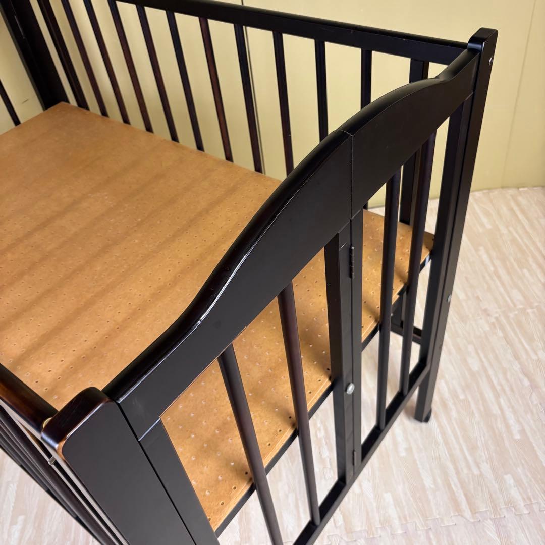 ☆除菌清掃済☆　スリーピー　折りたたみベビーベッド　ハイタイプ　ダークブラウン