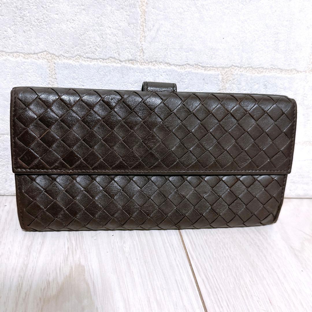 《美品》BOTTEGA BENETA(ボッテガ)長財布　イントレチャート