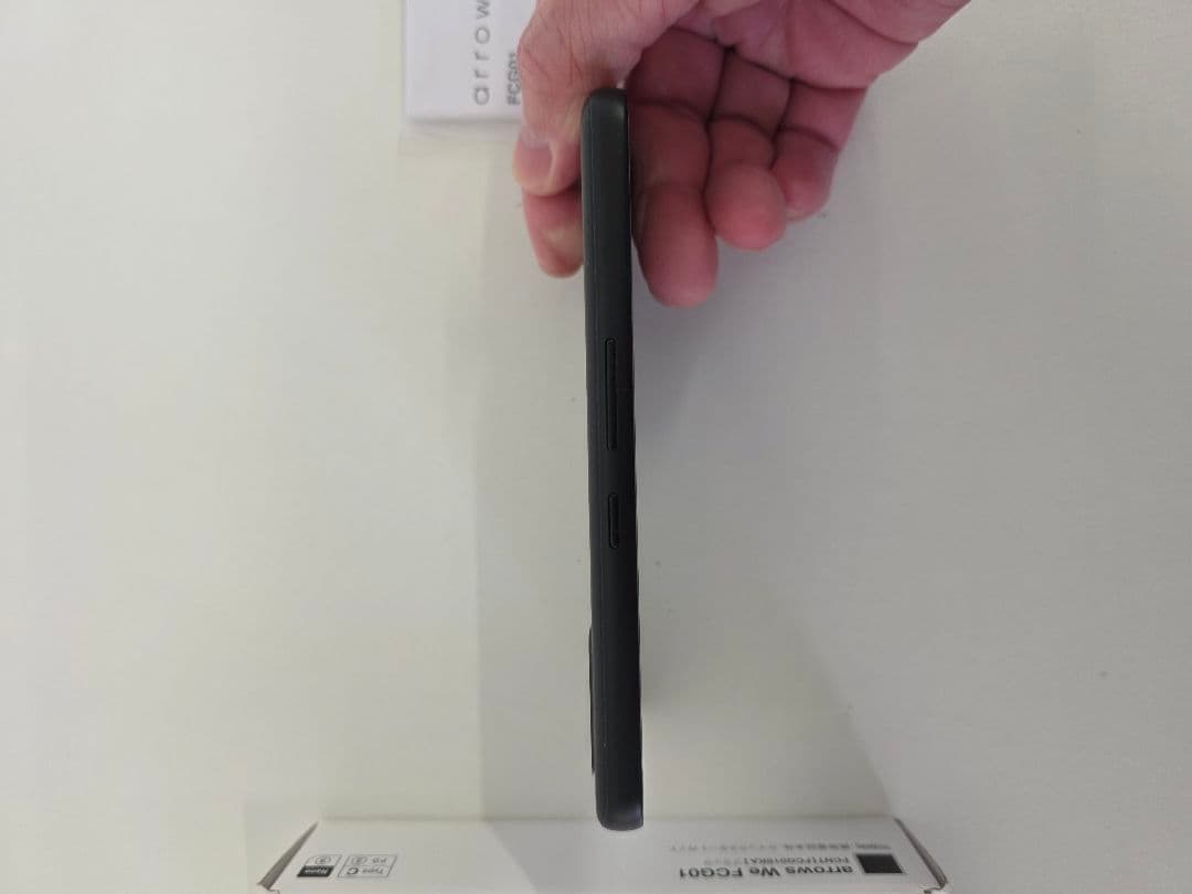 arrows We FCG01 ブラック 未使用