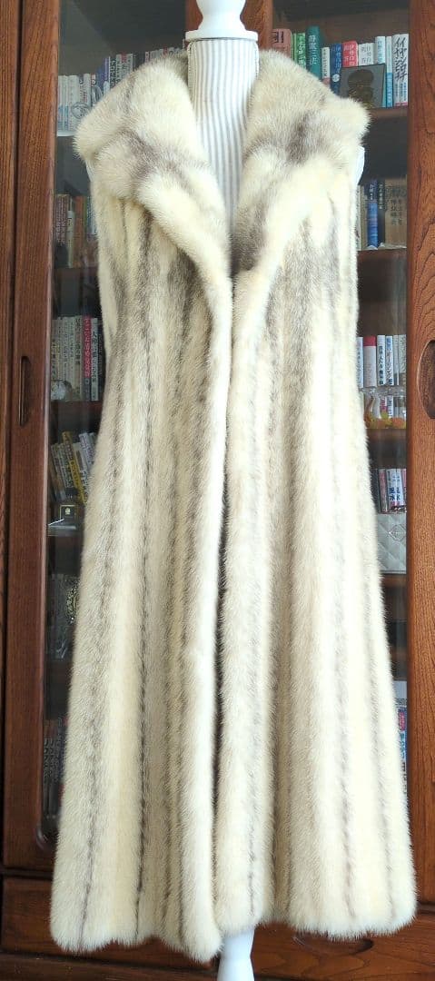 ⭕️ホワイトフロストミンクロングジレ