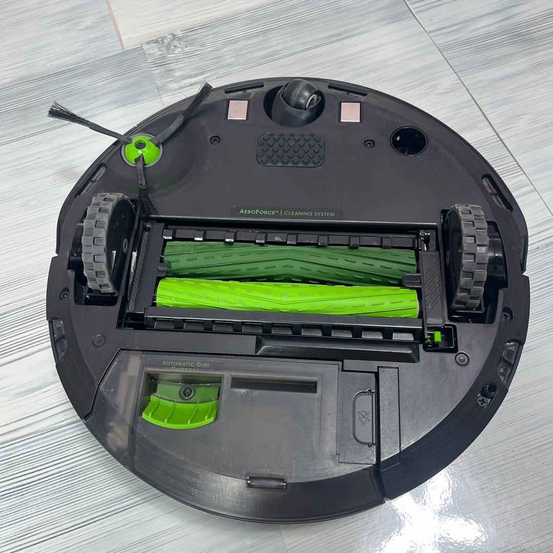 美品iRobot ルンバ j7+ グラファイト 自動ゴミ収集付き ロボット掃除機