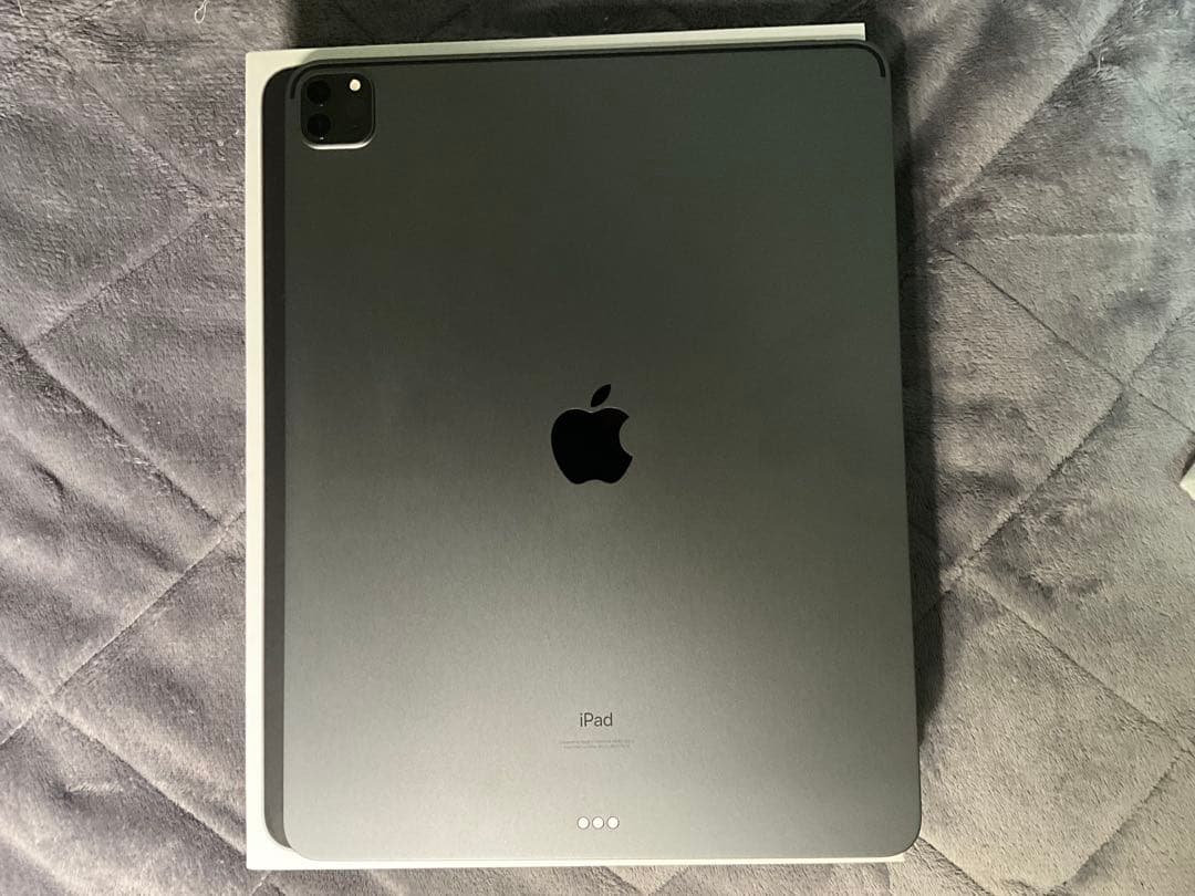 iPad Pro 12.9インチ 第5世代 512GB スペースグレー