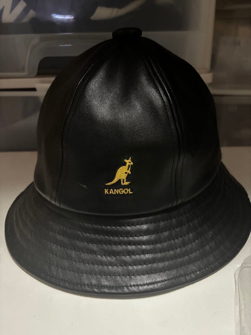 KANGOL ブラック ゴールド バケットハット M