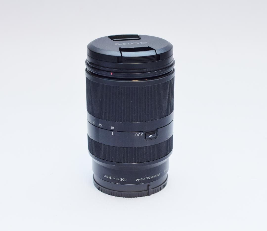ソニー E 18-200mm F3.5-6.3 SEL18200 レンズ 中古