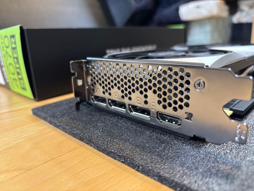 グラフィックボード・グラボ・ビデオカード RTX 4070 SUPER MSI VENTUS 2X