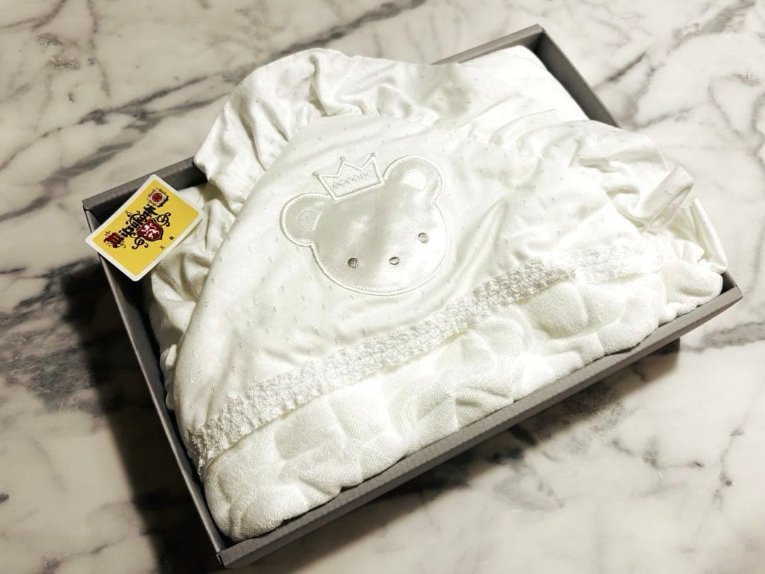 【専用】新品・未使用　familiar ラップケット おくるみ