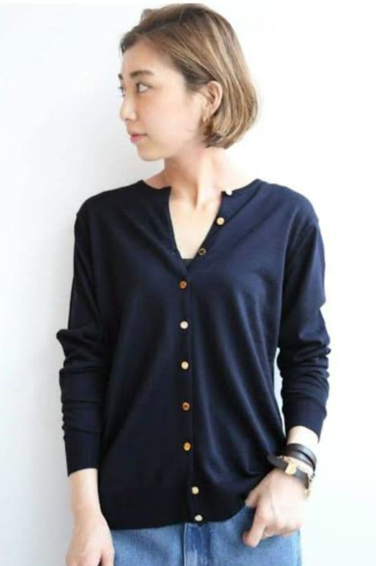 【未着用】MUSEDeuxiemeClasseクルーネックカーディガン金ボタン