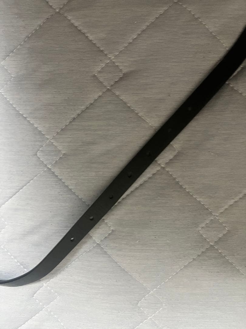 miu miuレザーベルト 黒ゴールドバックル