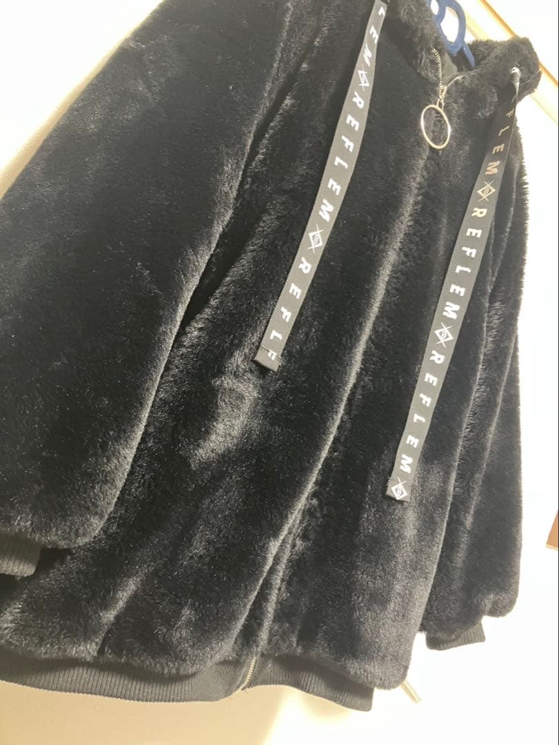 REFLEM【レフレム】うさ耳ファージップアップパーカー