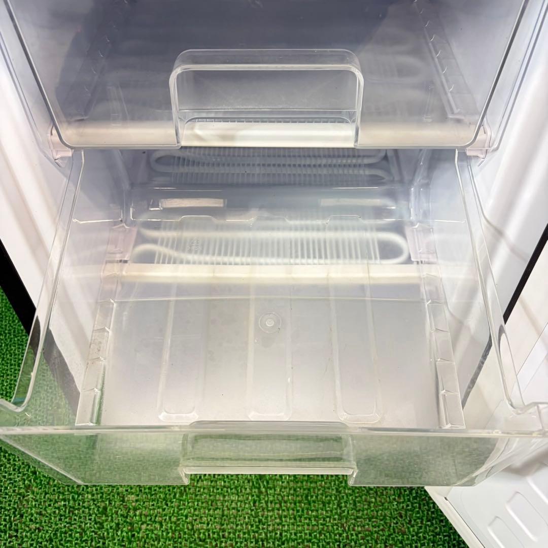 745 2022年製　レトロデザイン　冷蔵庫　100L〜200L 洗濯機有　美品