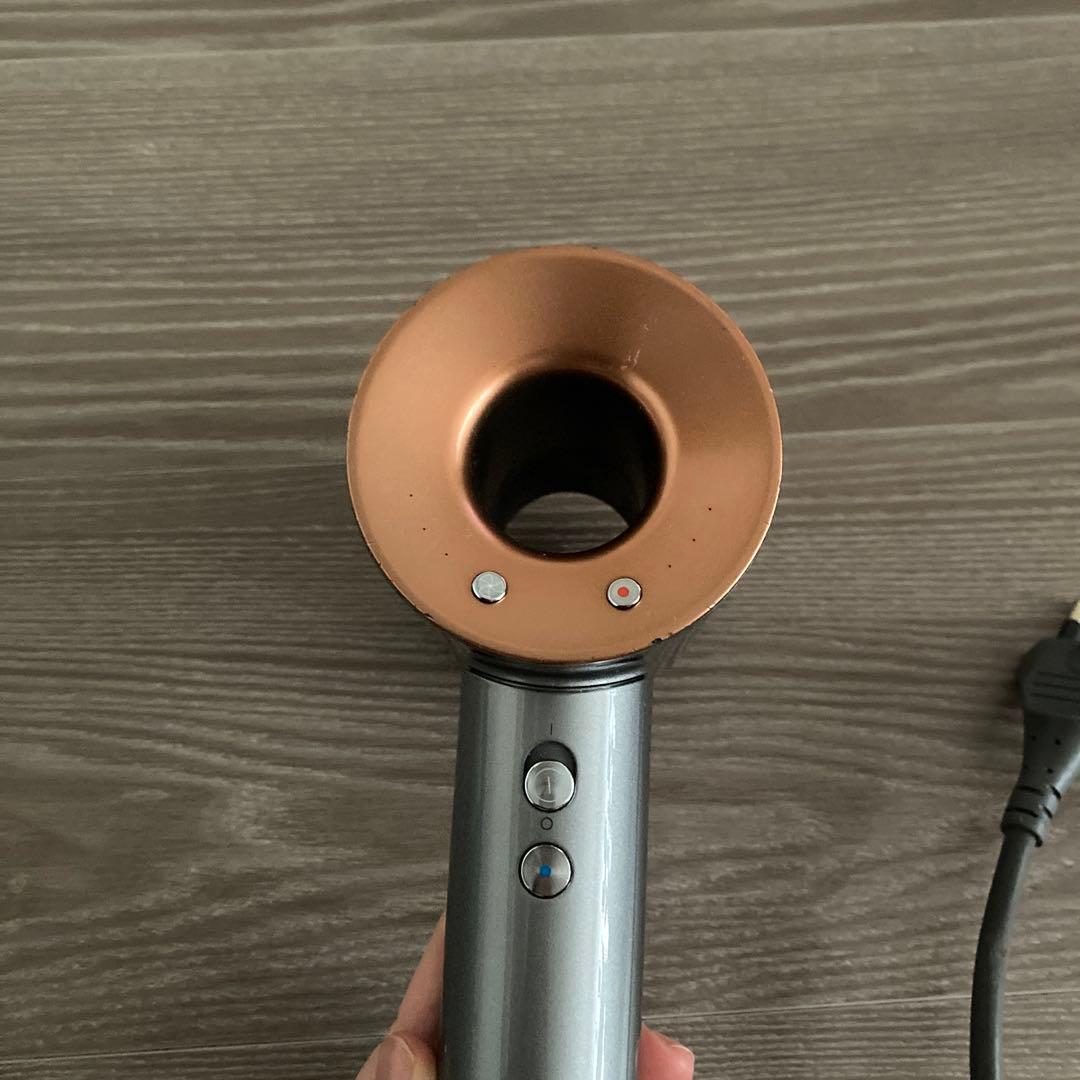 Dyson グレー ヘアドライヤー 2ピンプラグ　海外仕様