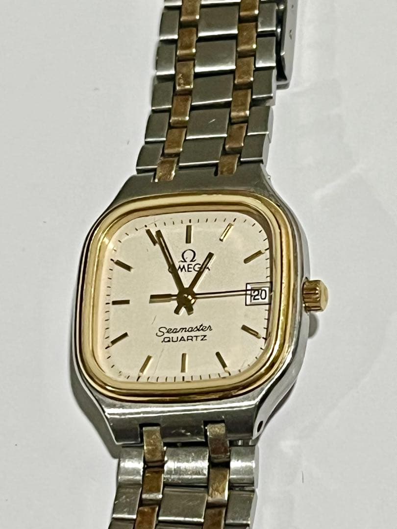 Omega seamaster オメガの腕時計時計は完璧に動作します。