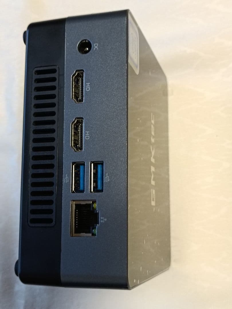ジャンク品 GMKtec ミニPC Intel Core i5-8279U