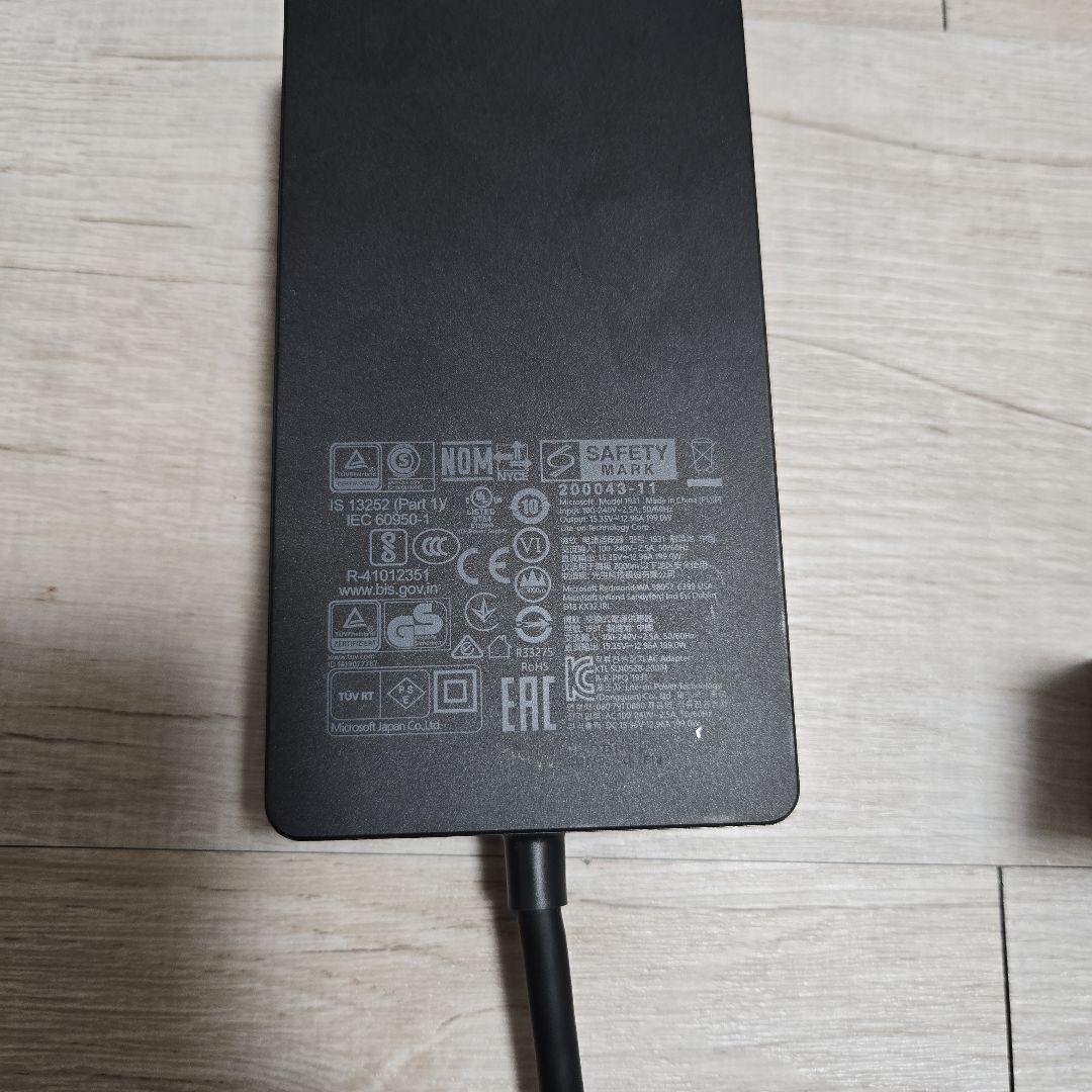 Windowsアクセサリー Surface Dock2