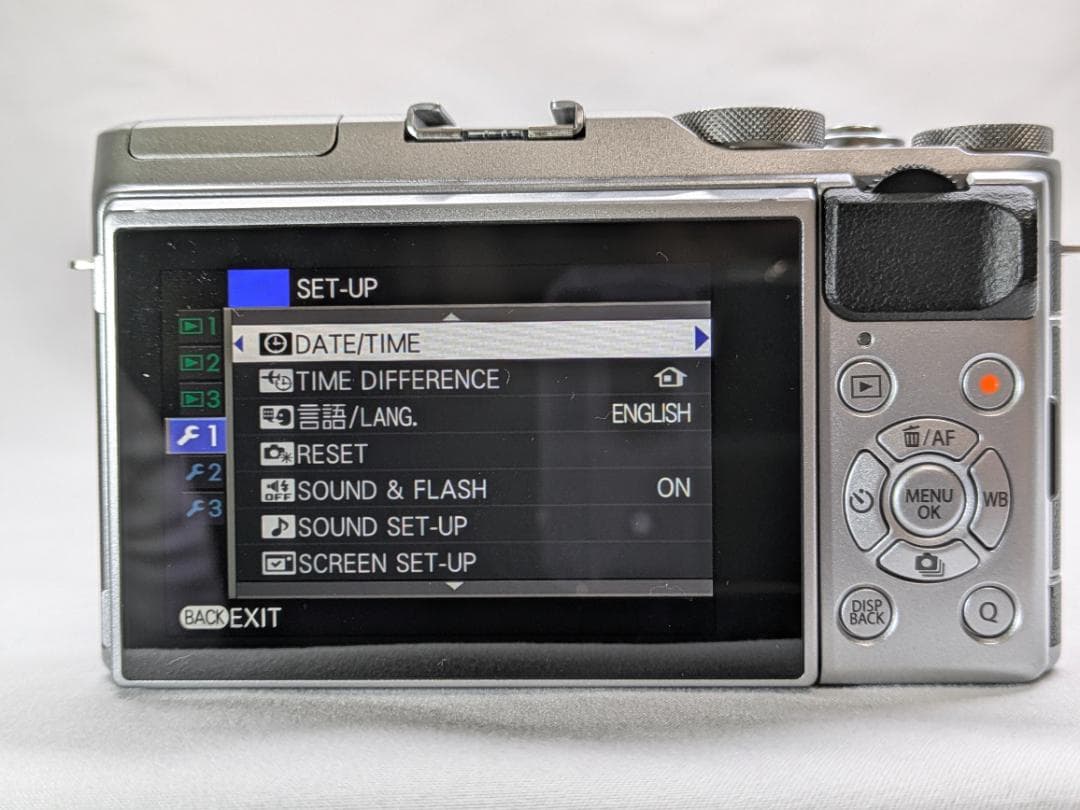 美品 Fujifilm X-A5 XC 15-45mm レンズ #279