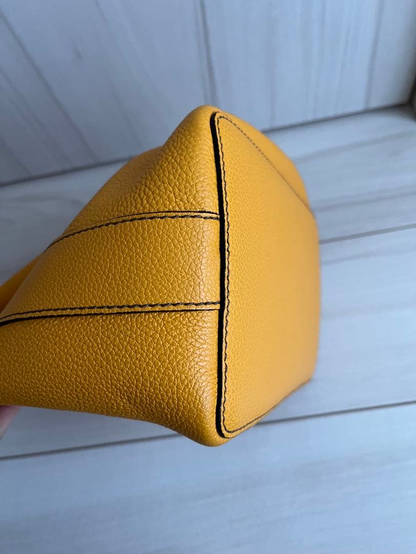 FURLA イエロー バケツバッグ