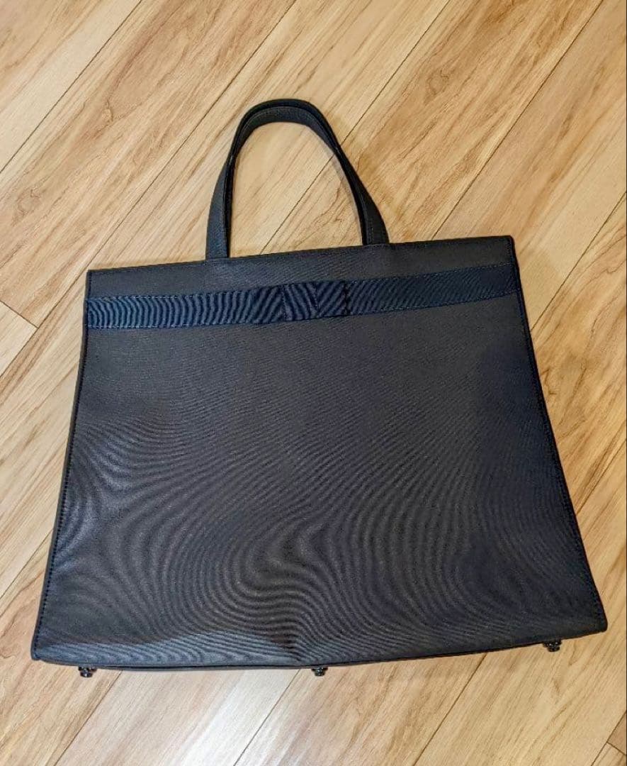 お受験　マムエモア　リボン付き自立バッグ　かぶせふた付き　ブラック