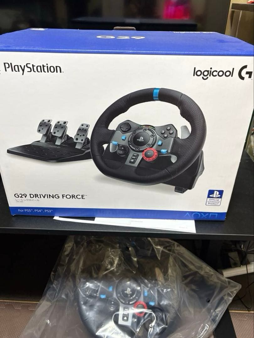 Logicool G29ステアリングコントローラー