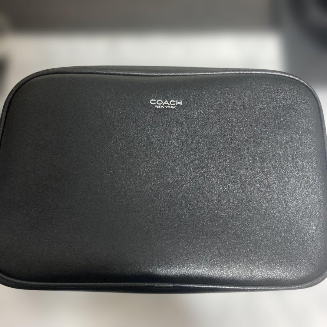 新品未使用　コーチ　COACH レディオ　カメラ　バック