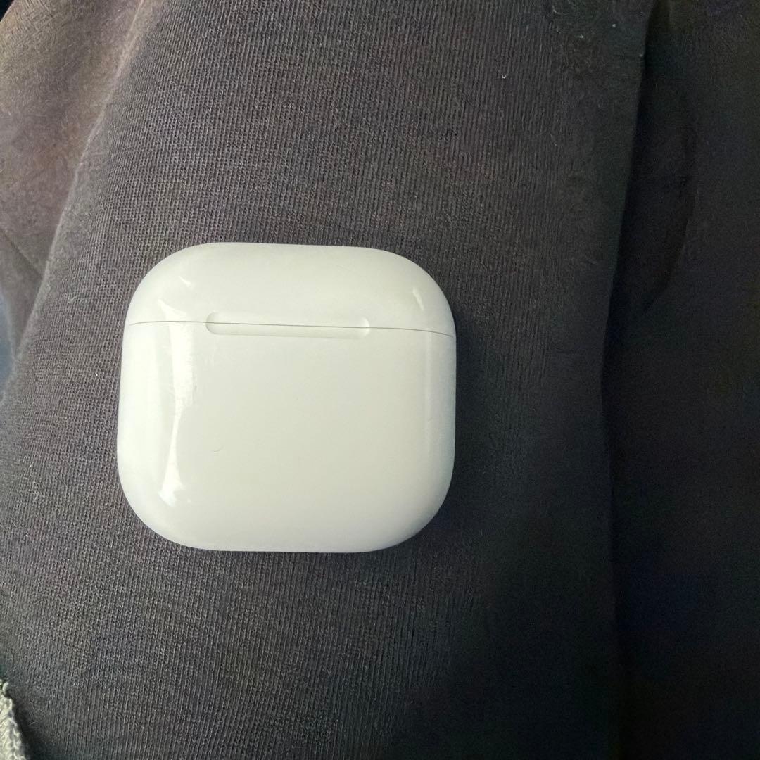 AirPods 本体 ホワイト