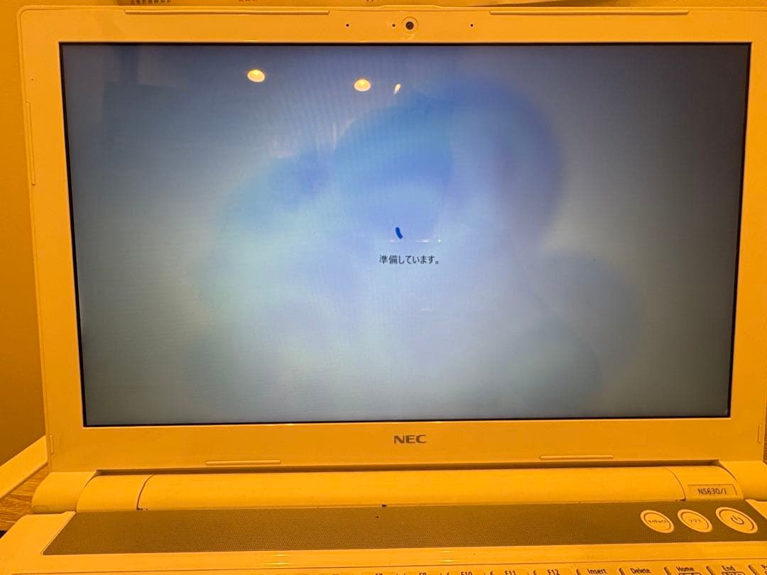 NEC ホワイトノートPC NS630/J 動作確認済み