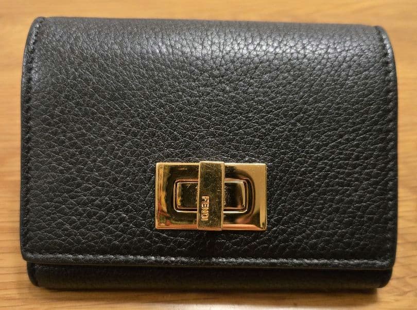 【極美品】 FENDI 名刺入れ カードケース 8M0425