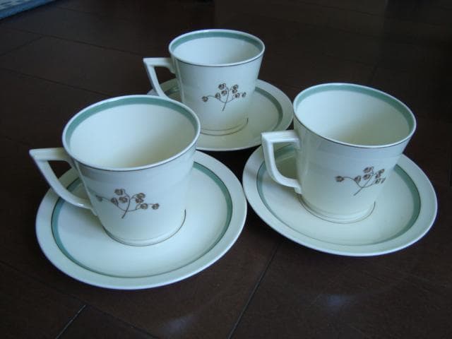 ロイヤルコペンハーゲン1950年代製小判草カップアンドソーサー3客