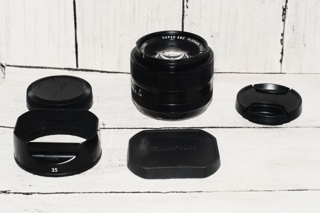 レンズ(単焦点) FUJIFILM XF 35mm f/1.4 R SUPER EBC