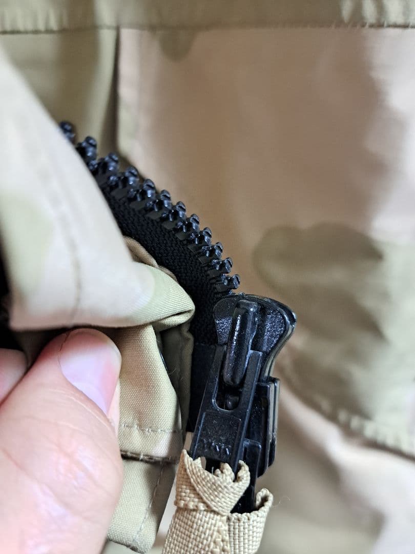 ECWCSデザートカモゴアパーカー