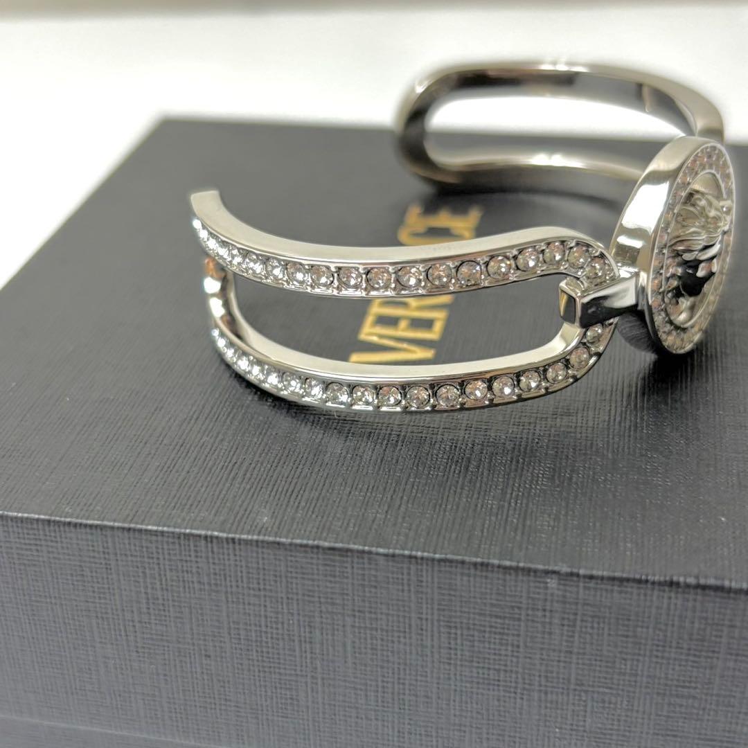 未使用級✨️VERSACE クリスタル メドゥーサ95 カフ ブレスレット 現行