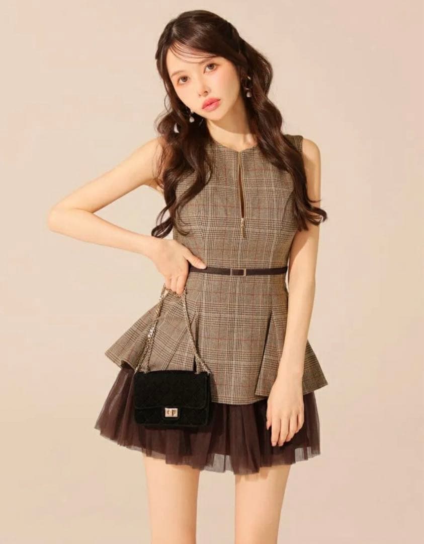 チェックノースリーブベルトデザインチュールミニキャバドレス