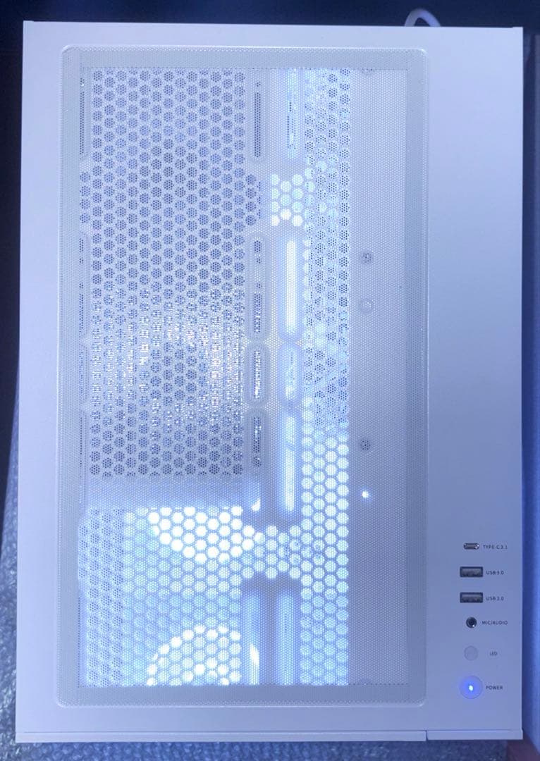 【特価】ゲーミングPC新品RYZEN7 5700x RX9060xtSSD1td