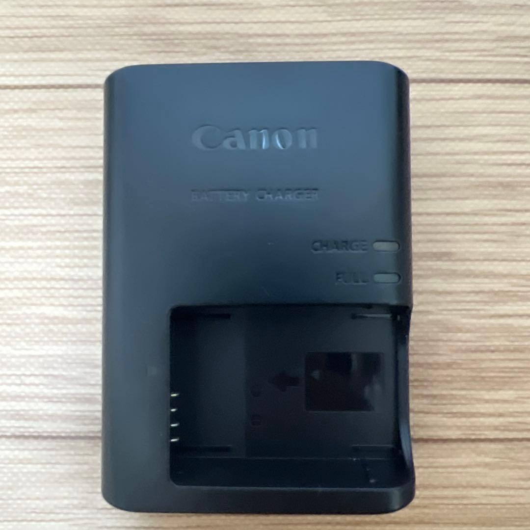 Canon EOS M10 ダブルズームキット 動作確認済