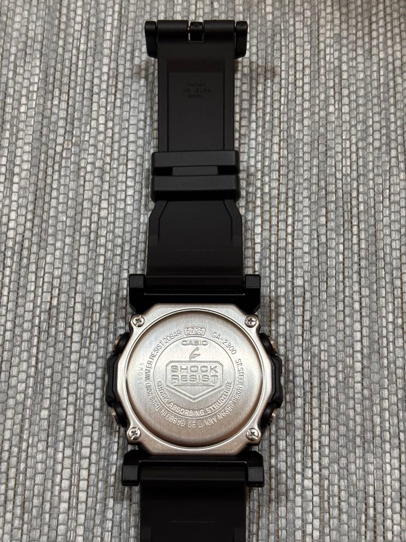 カシオ G-SHOCK GA-2300-1AJF