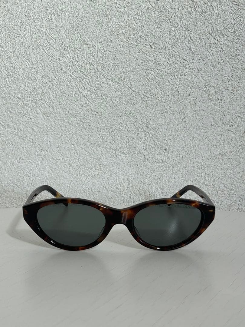 【別注】＜KANEKO OPTICAL＞キャットアイ サングラス