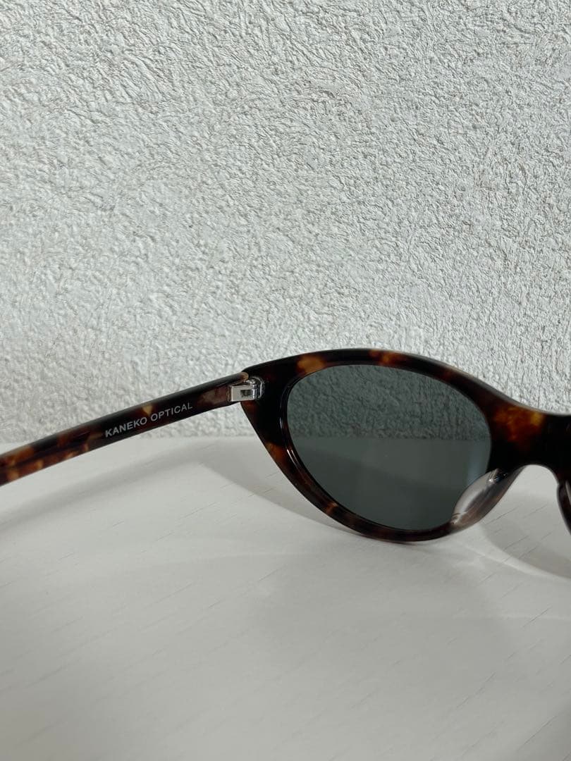 【別注】＜KANEKO OPTICAL＞キャットアイ サングラス