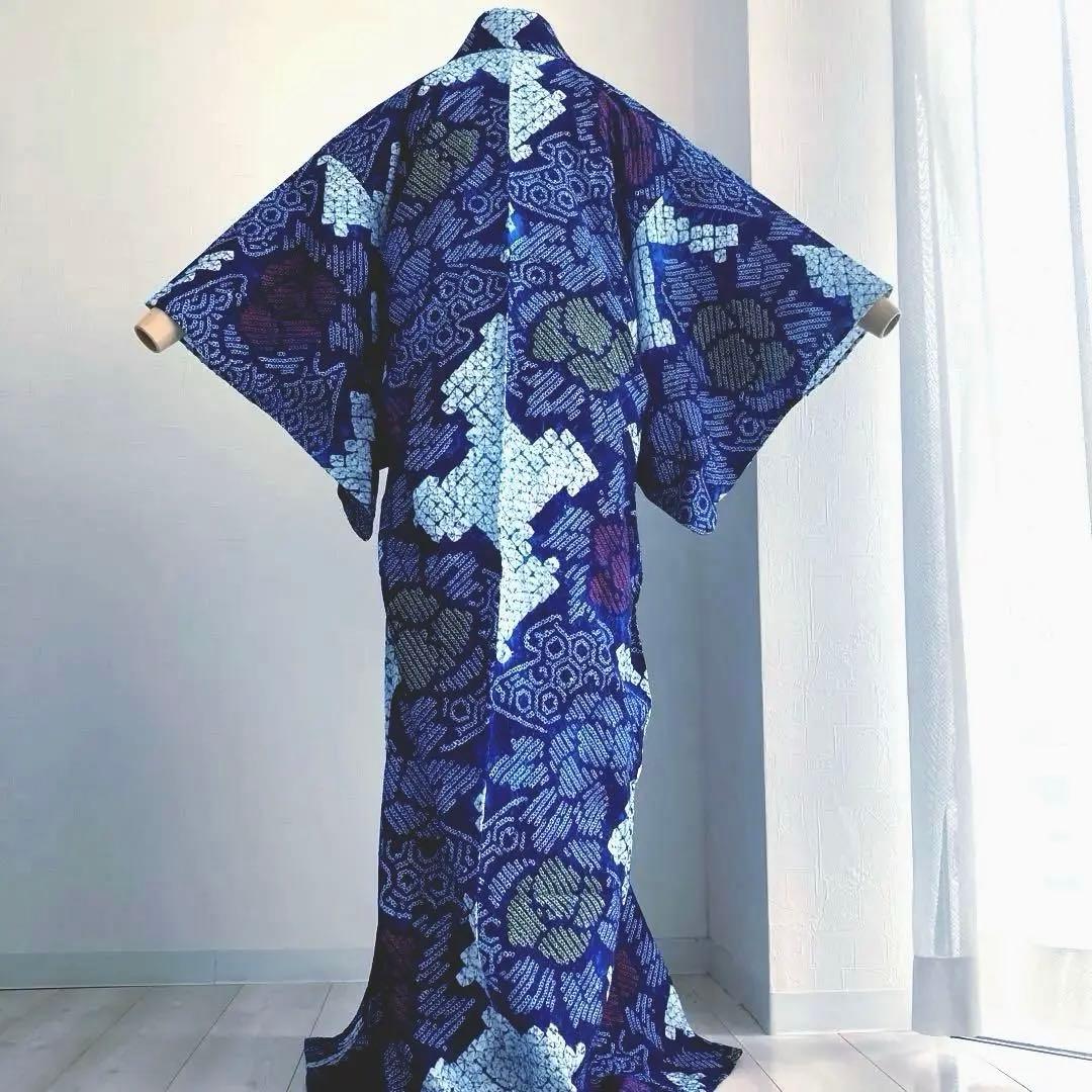 有松鳴海絞り・蜘蛛絞り浴衣　未使用しつけ付　手縫い　絞り浴衣　大輪花模様　N85