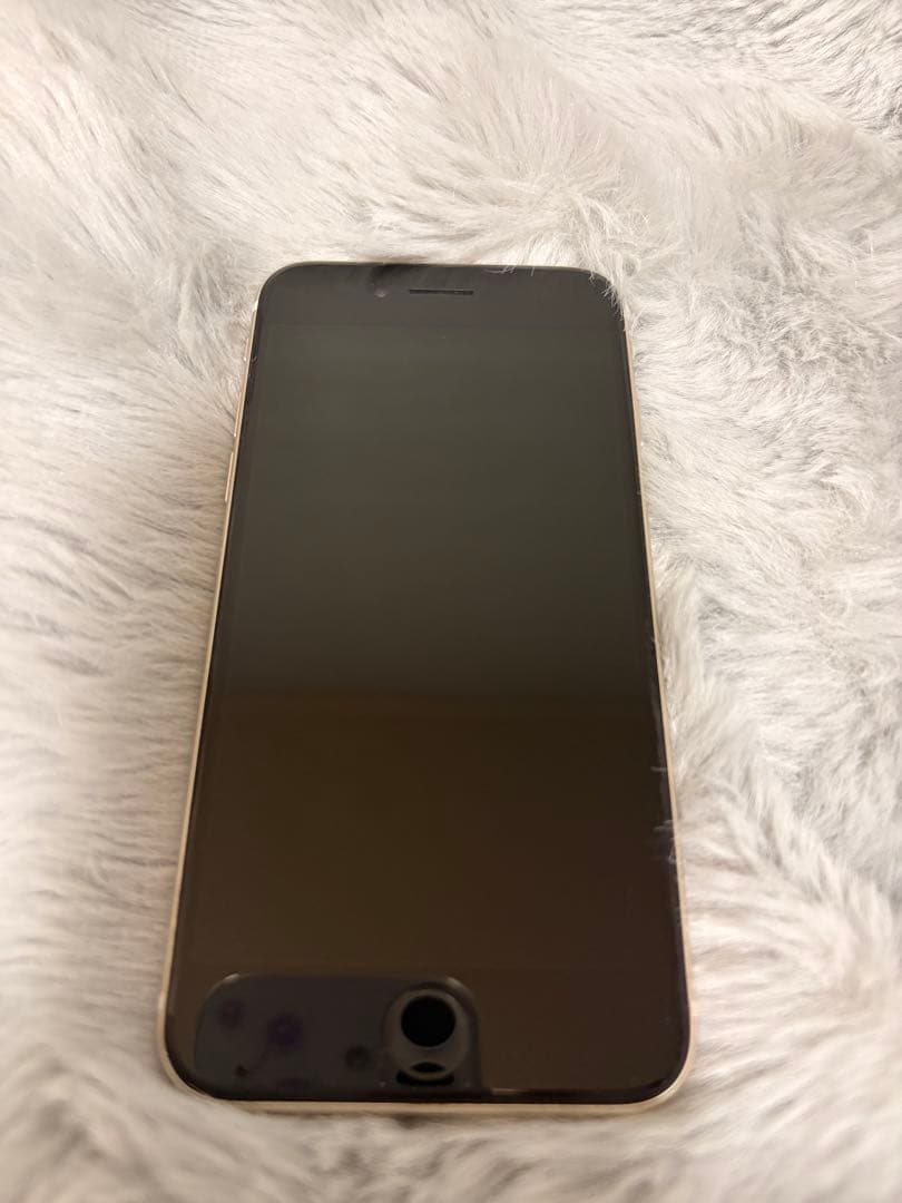 値下げしました！【バッテリー容量91%】iPhoneSE 第三世代 64GB