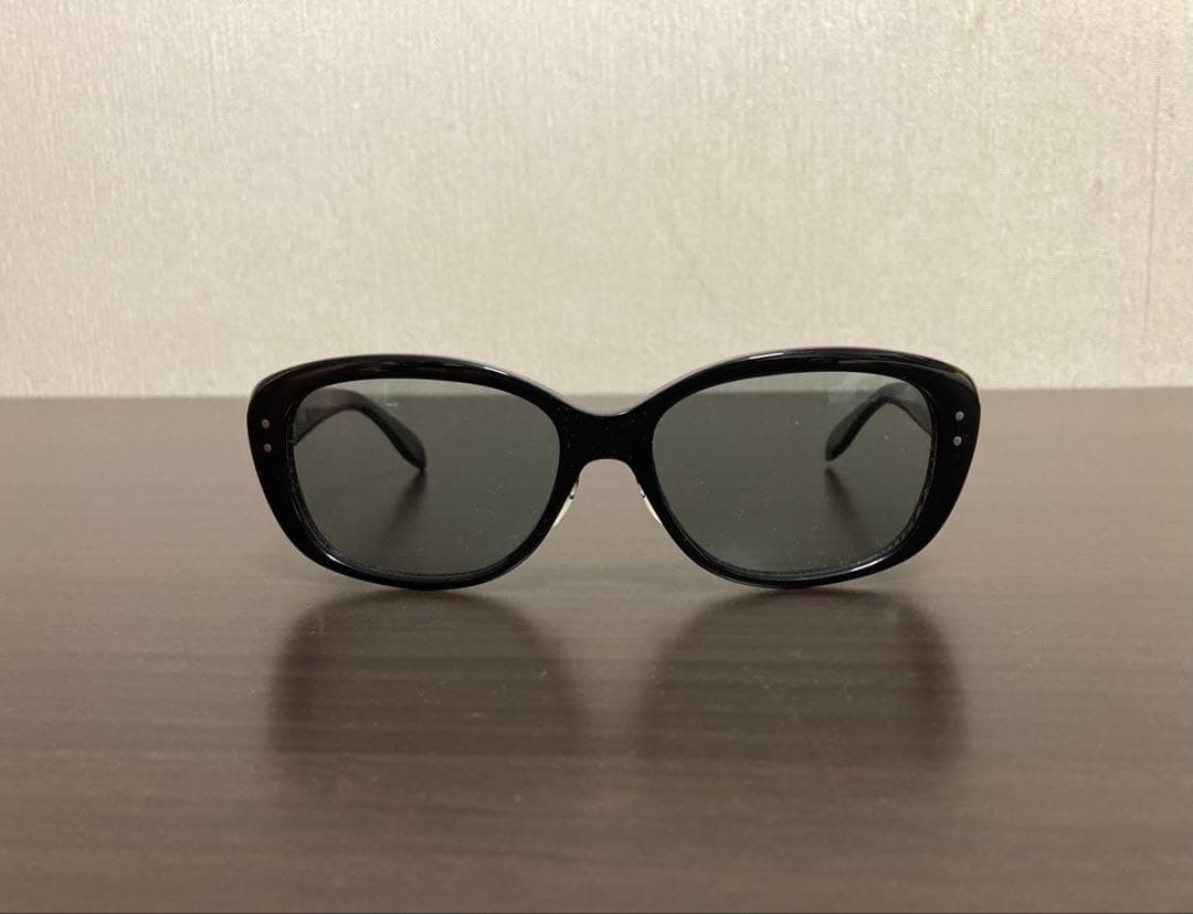 【美品】STUSSY NAOMI サングラス 黒 ステューシー◻️箱,ケース付