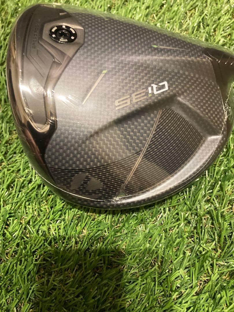 新品未使用　日本正規品！テーラーメイド Qi35 10.5° ドライバー ヘッド