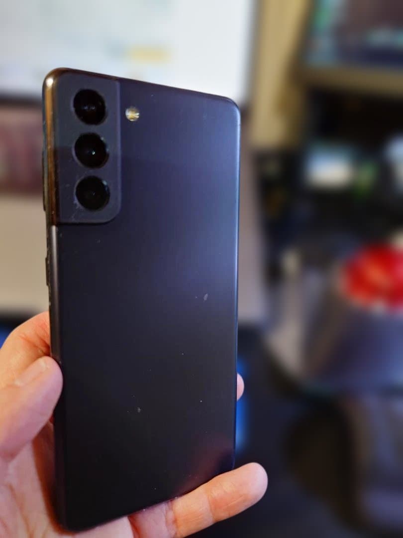 スマートフォン本体 GalaxyS21