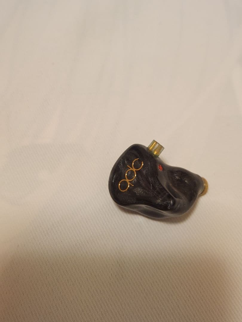 イヤホン qdc TrES