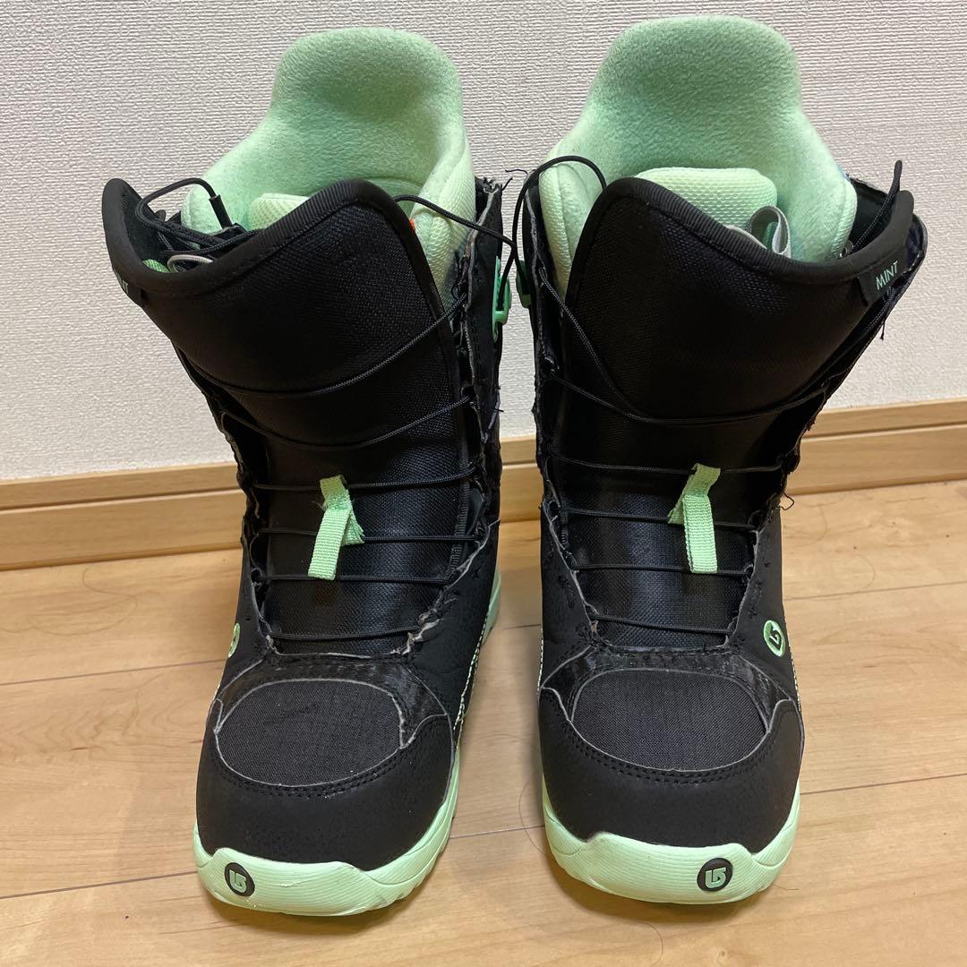 BURTON MINT ASIAN FIT 女性用スノーボードブーツ