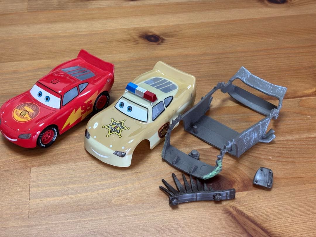 シ*ト様 カーズ　トミカ　マテル　Disneystore セット